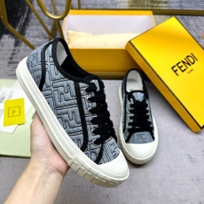 Fendi Low Shoes